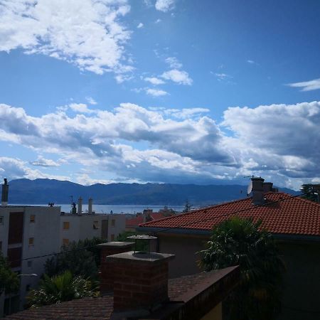 Apartman Bulevard Apartment Rijeka Exterior photo